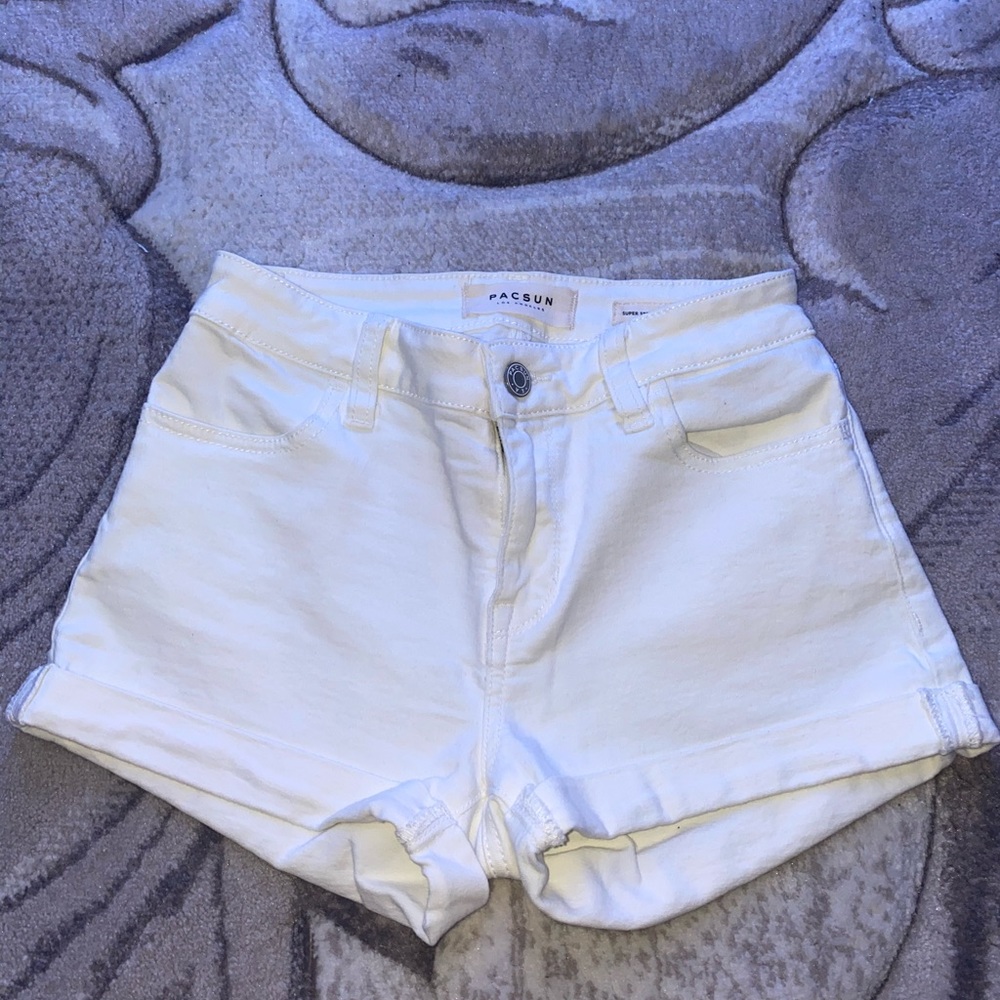 Pacsun Super Stretch Shortie shorts